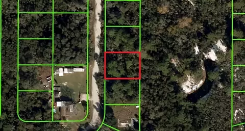 1929 Canary Way, Sebring, FL 33875