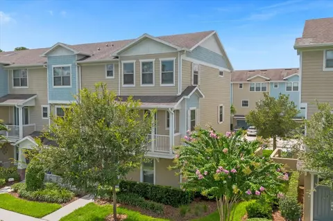 468 Portico Ct, Oviedo, FL 32765