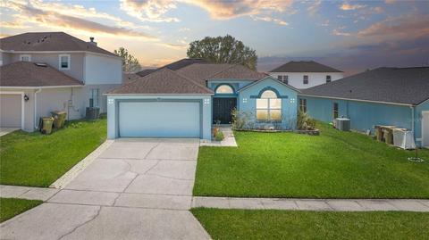 15954 Wilkinson Dr, Clermont, FL 34714