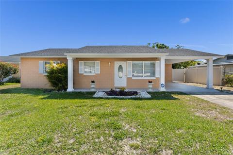 608 Clayton Cir, Winter Haven, FL 33880