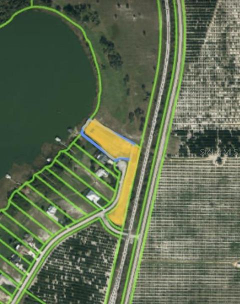 111 S Bear Pointe Dr, Lake Placid, FL 33852