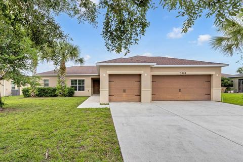 3509 Spinning Reel Ln, Kissimmee, FL 34746
