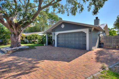 4805 Cypress Tree Dr, Tampa, FL 33624