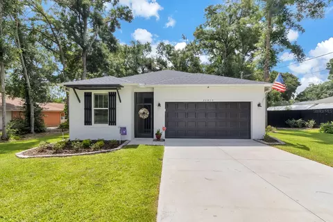30810 Prestwick Ave, Sorrento, FL 32776