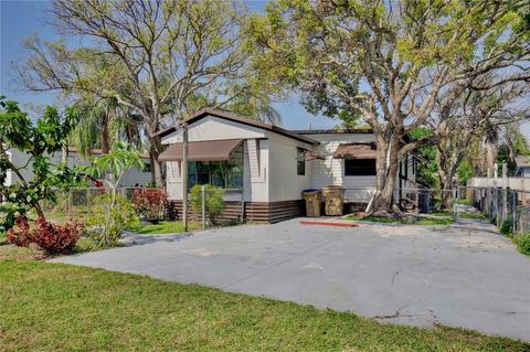 2810 California Blvd, Kissimmee, FL 34741