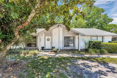 710 Briarwood Dr, Winter Springs, FL 32708