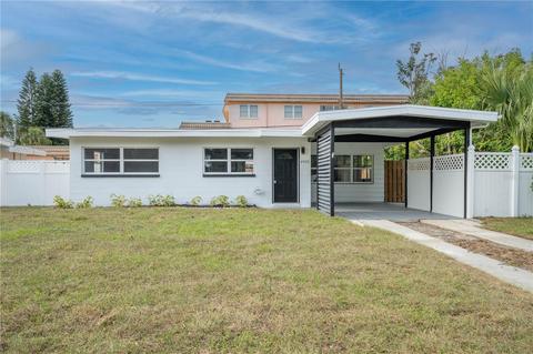6453 44th Ave N, Kenneth City, FL 33709