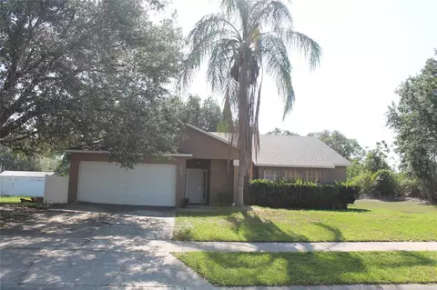 1410 Whooping Dr, Groveland, FL 34736