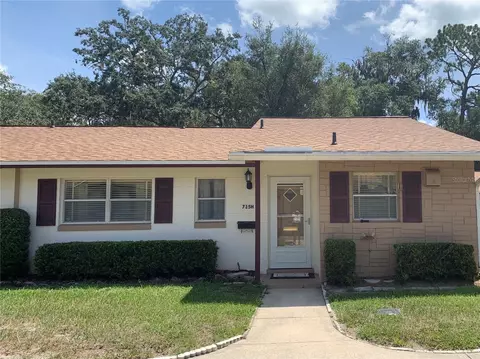 715 E Michigan Ave #H, Deland, FL 32724