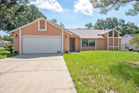 5957 Groveline Dr, Orlando, FL 32810