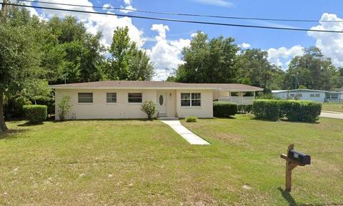 512 W Hogle Ave, Deland, FL 32720