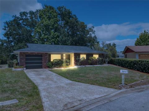 4513 Three Lakes Cir, Orlando, FL 32808