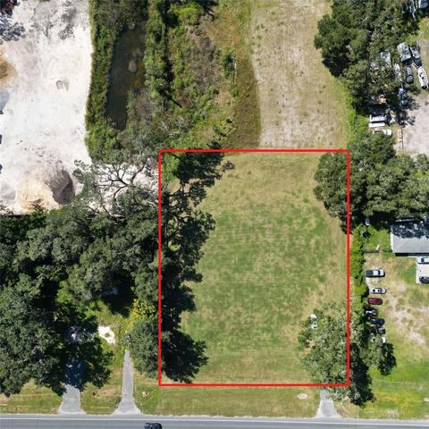 9404 N Us Highway 301, Wildwood, FL 34785