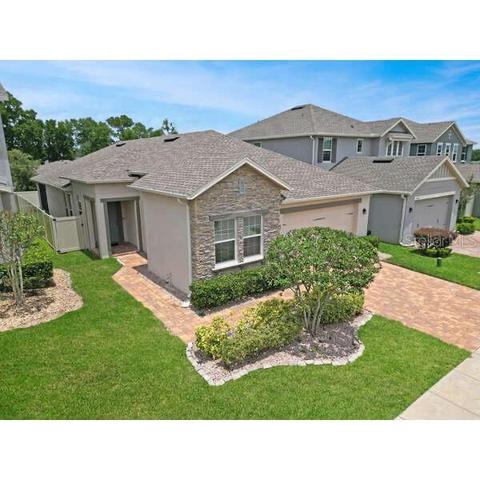 1639 Amber Leaf Cir, Ocoee, FL 34761 photo 1