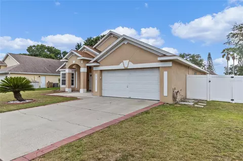 2812 Berkshire Cir, Kissimmee, FL 34743