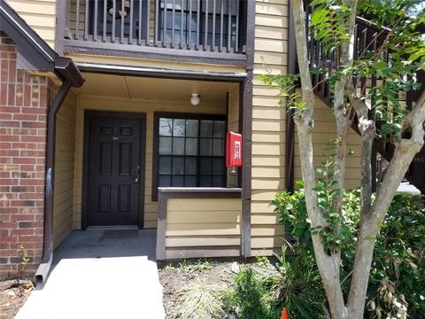 375 Lakepointe Dr #102, Altamonte Springs, FL 32701