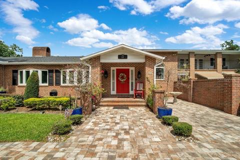 121 S Brown Ave, Orlando, FL 32801