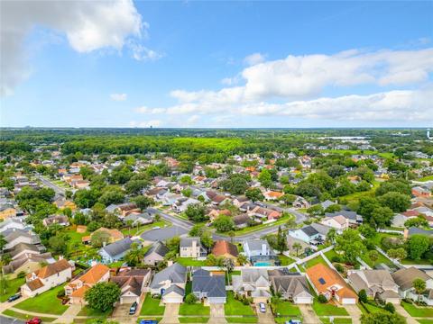 512 Queensbridge Dr, Lake Mary, FL 32746