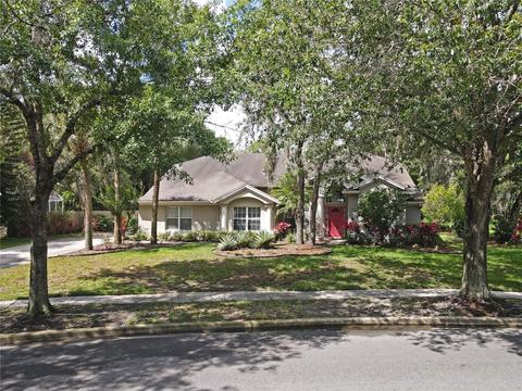699 Long Lake Dr, Oviedo, FL 32765