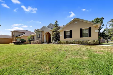 986 Lake Charm Dr, Oviedo, FL 32765