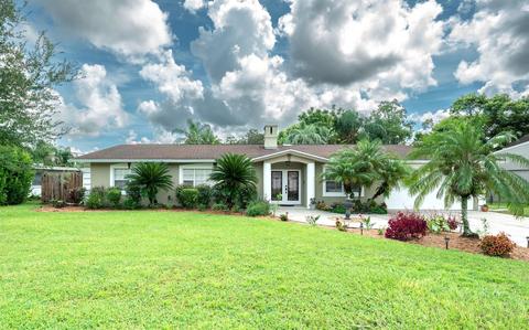 500 Queens Mirror Cir, Casselberry, FL 32707