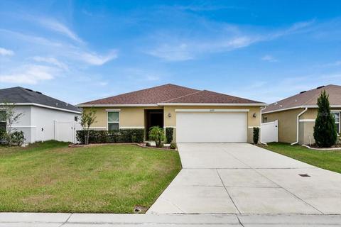 16373 Yelloweyed Dr, Clermont, FL 34714