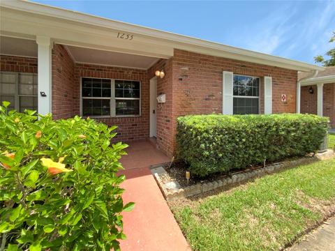 1233 Carriage Ln, Orlando, FL 32807