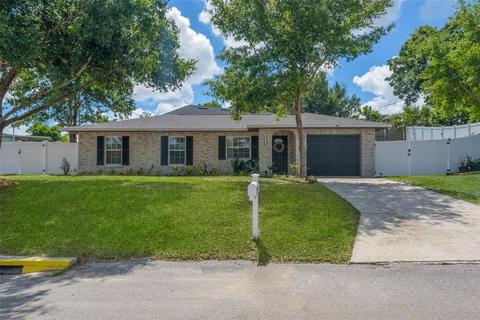 114 Poinsettia Dr, Haines City, FL 33844