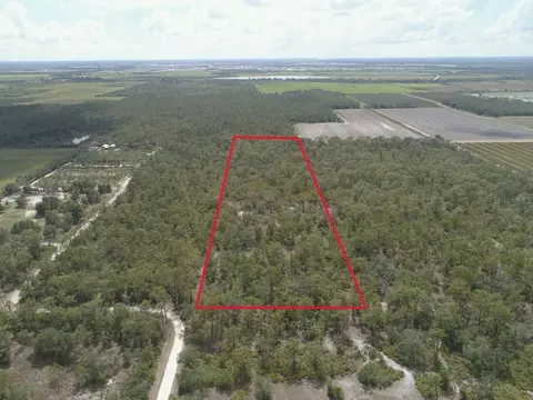 Taylor Drive, Bradenton, FL 34211