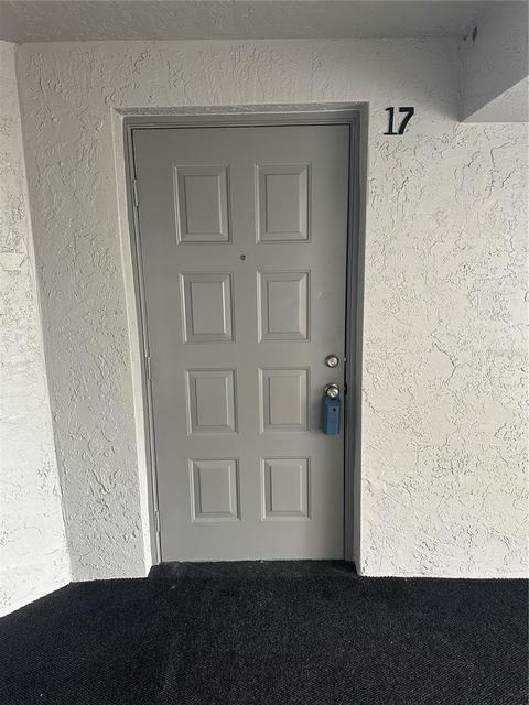 1617 S Pine Ridge Cir #17, Sanford, FL 32773