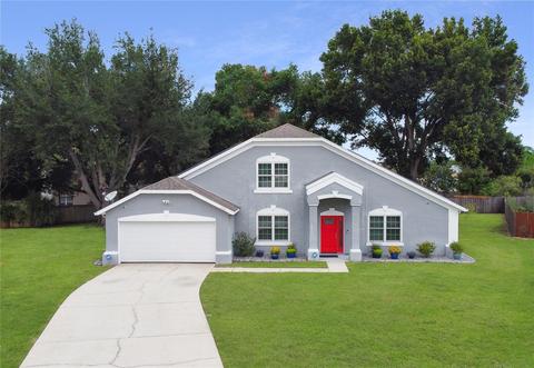 5745 Long Park Ct, Orlando, FL 32810