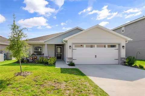 1195 Mountain Flower Ln, Davenport, FL 33837