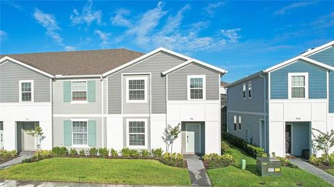 960 Paradise Dr, Davenport, FL 33897