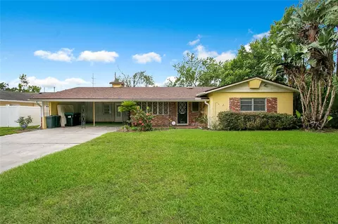 2716 Kingfisher Dr, Orlando, FL 32806
