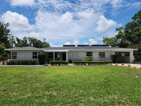 1505 Oakdale St, Plant City, FL 33563