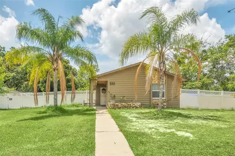 1010 Van Lieu St, Kissimmee, FL 34744
