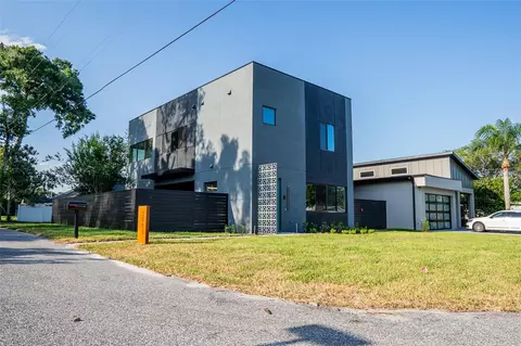 2905 Clark St, Orlando, FL 32806