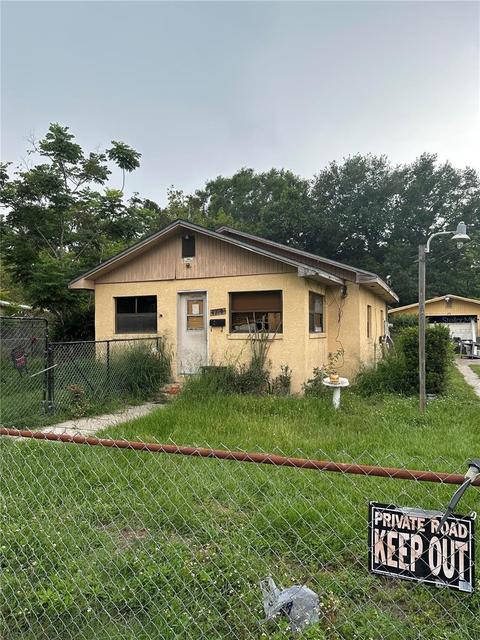 6230 Randolph Ave, Orlando, FL 32809