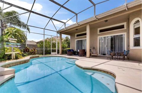 374 Hammock Dunes Pl, Orlando, FL 32828
