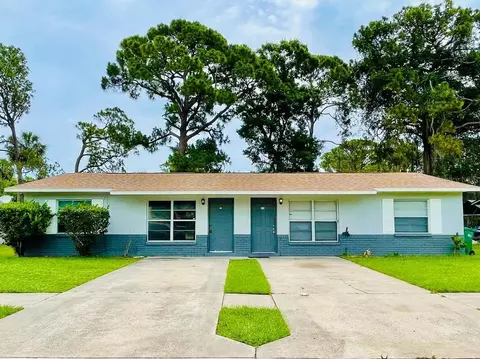 433 Country Lane Dr, Cocoa, FL 32926