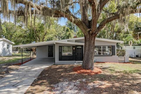 6924 Fern Cir, Leesburg, FL 34748