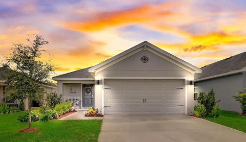 823 Sydney St, Davenport, FL 33837