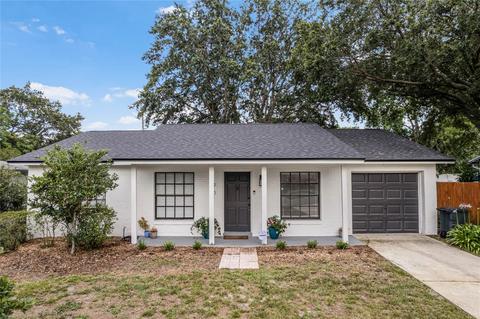 90 Lombardy Rd, Winter Springs, FL 32708