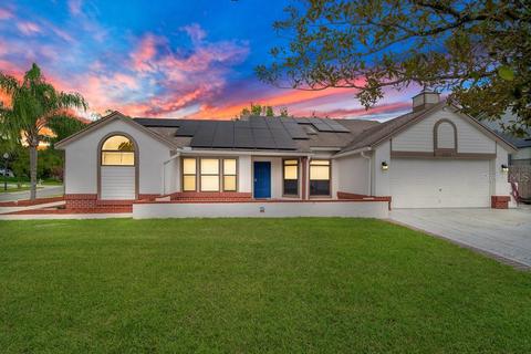 8221 Willowwood St, Orlando, FL 32818