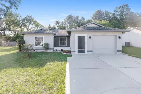 4534 Eagle Ranch Dr, Zephyrhills, FL 33542