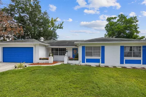 510 Coach Ln, Temple Terrace, FL 33617