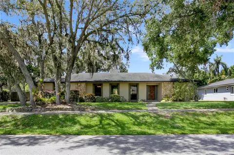 1642 Wind Drift Rd, Belle Isle, FL 32809