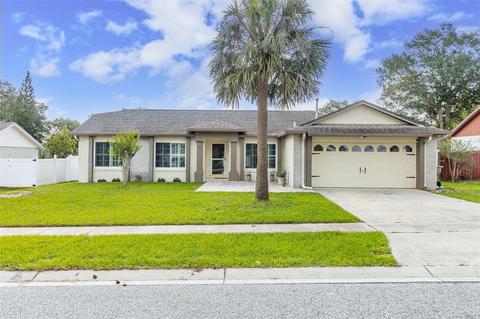 2302 Pink Grapefruit Trl, Clermont, FL 34714