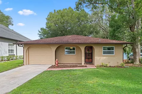 25537 Troon Ave, Mount Plymouth, FL 32776