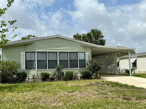 3842 N Citrus Cir #697, Zellwood, FL 32798